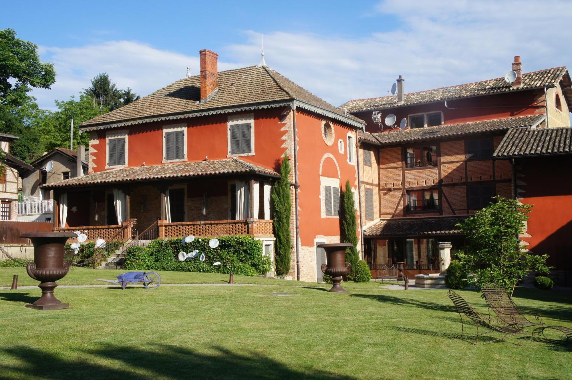 Hotel Les Jardins De La Tour Châtillon-sur-Chalaronne Exterior foto